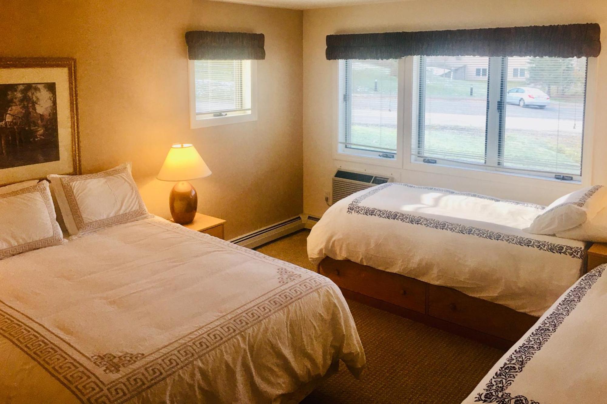 Вилла Trailside Highlands Jeffersonville Номер фото